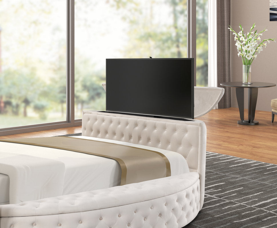 Patron Beige Platform Bed - King